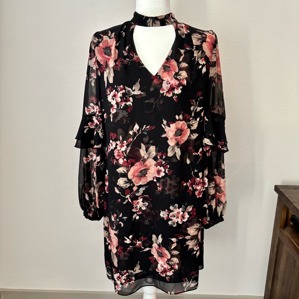 White House Black Market Floral Chiffon Shift Dress Small